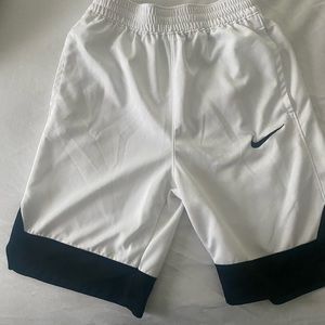 NIKE drifit shorts